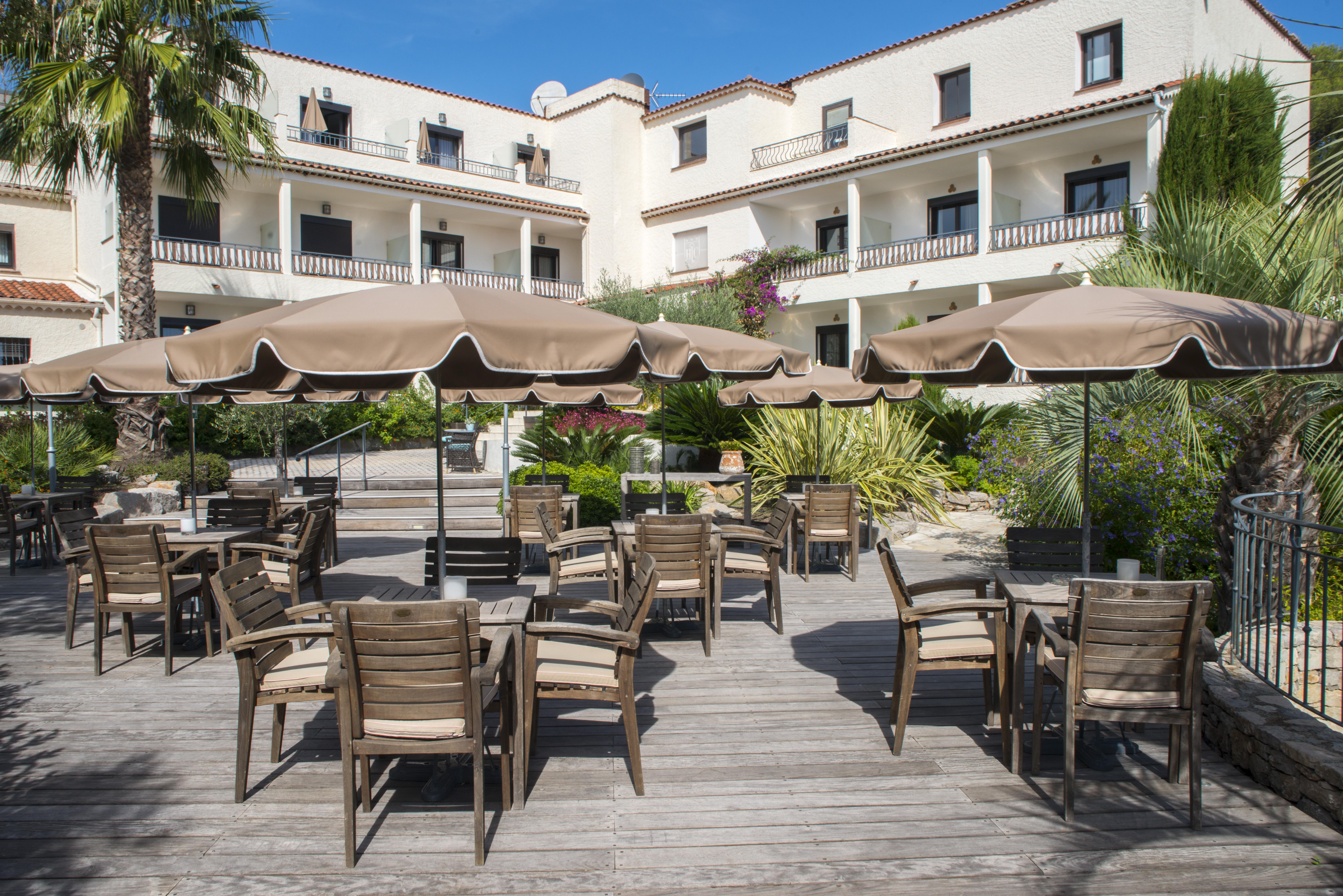 Van Der Valk Hotel Le Catalogne Saint Aygulf Exterior foto